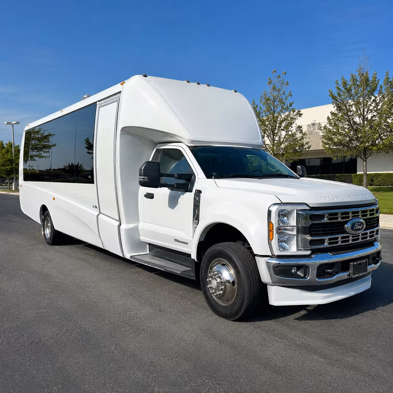 burbank streamlined business travel with burbank bus rentals