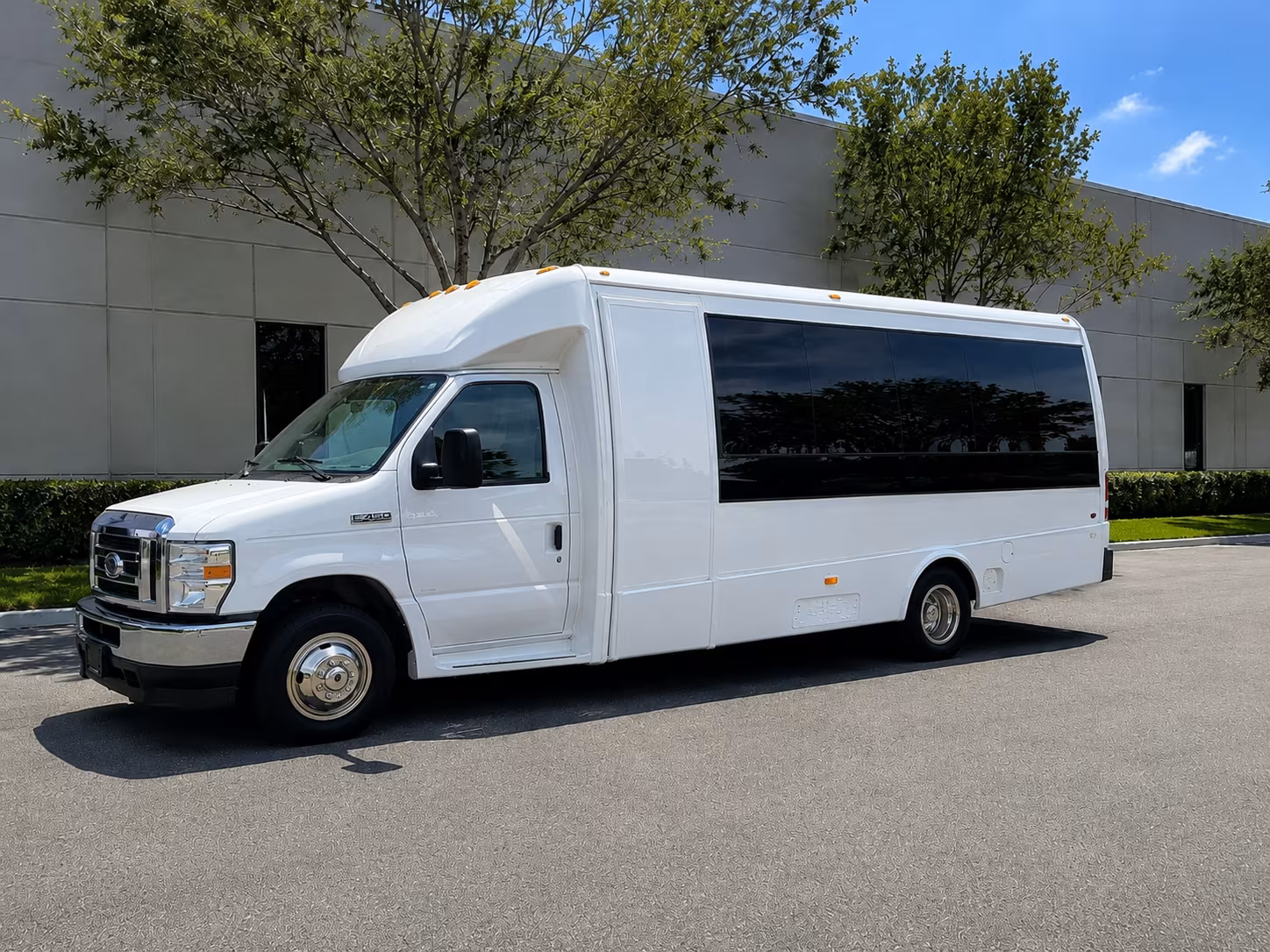 inglewood charter bus rentals for inglewood church groups