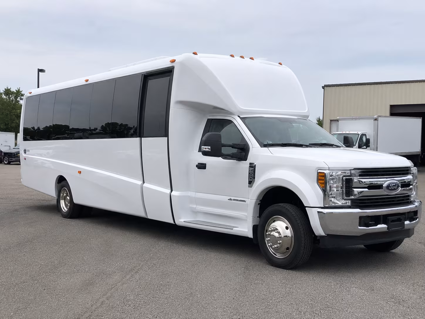pasadena keep your field trip on schedule with a pasadena charter bus rental