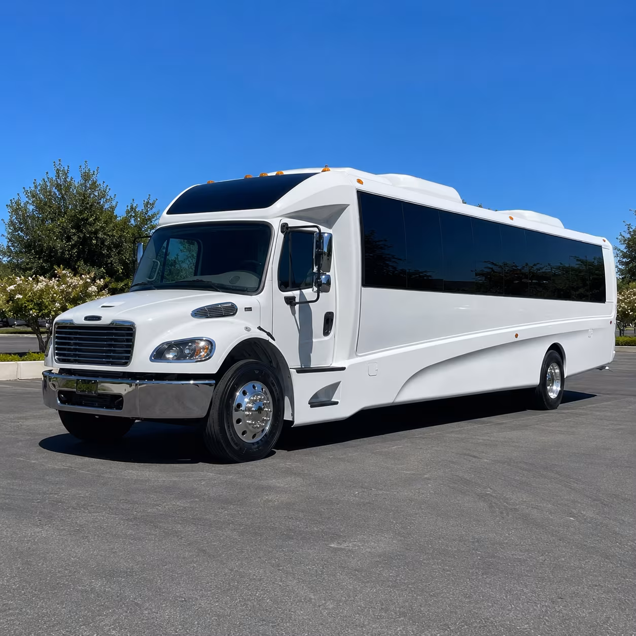 shuttle guests between valencia hotel blocks and your venue all night long