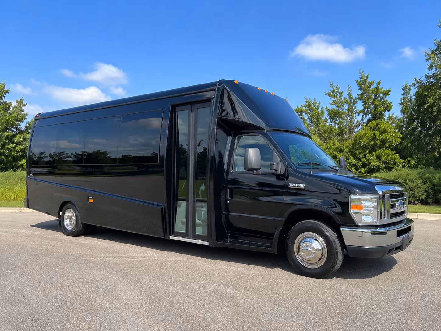 thousand oaks bus rentals
