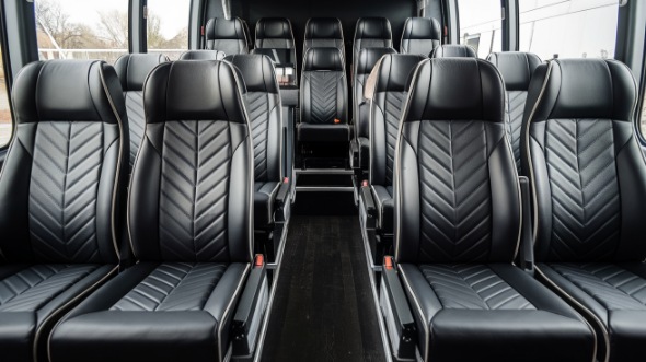18 passenger minibus rental lancaster