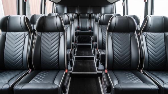 28 passenger minibus rental lancaster